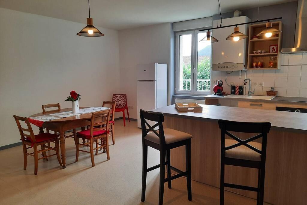 Saint Fortunat Sur Eyrieux : Gite 4 A 6 Personnes Bagian luar foto