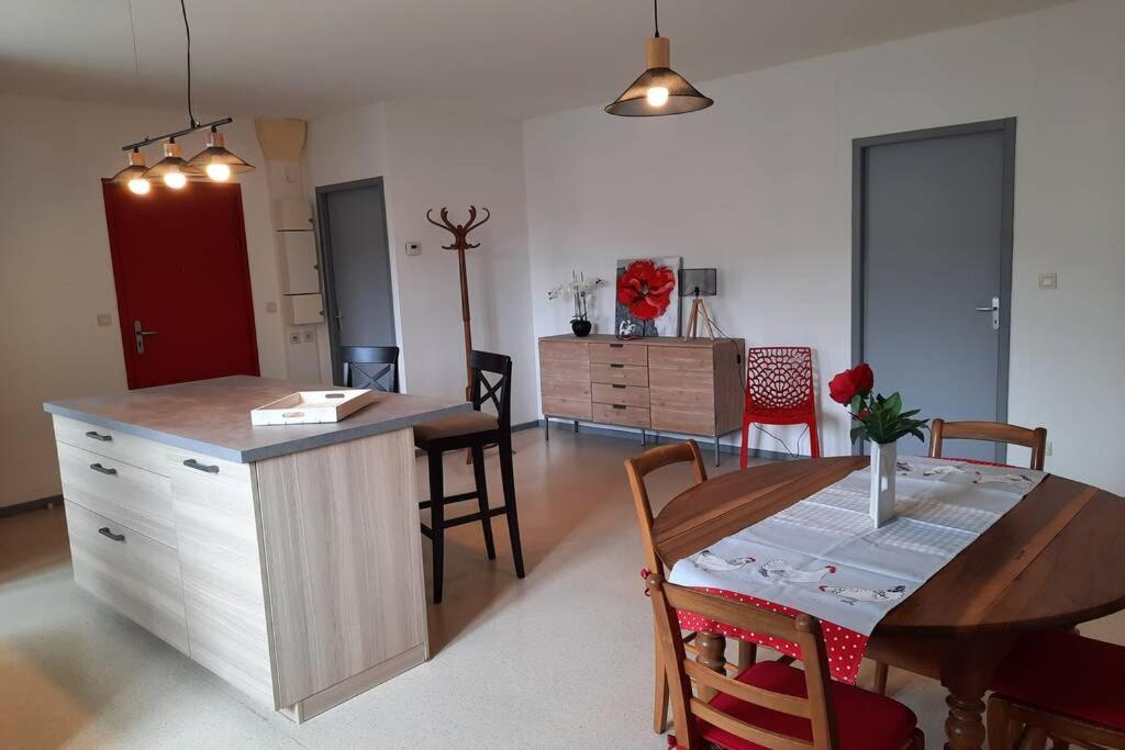 Saint Fortunat Sur Eyrieux : Gite 4 A 6 Personnes Bagian luar foto